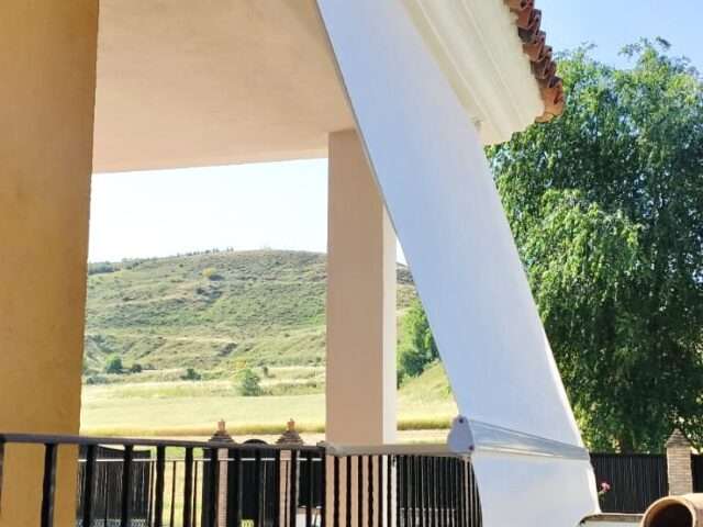 Toldos Lidia